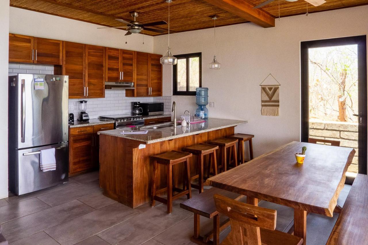 Casa Margarita - Stylish 3-Bdrm Home - Pool, Ocean & Sunset Views 산 후안 델 수르 외부 사진